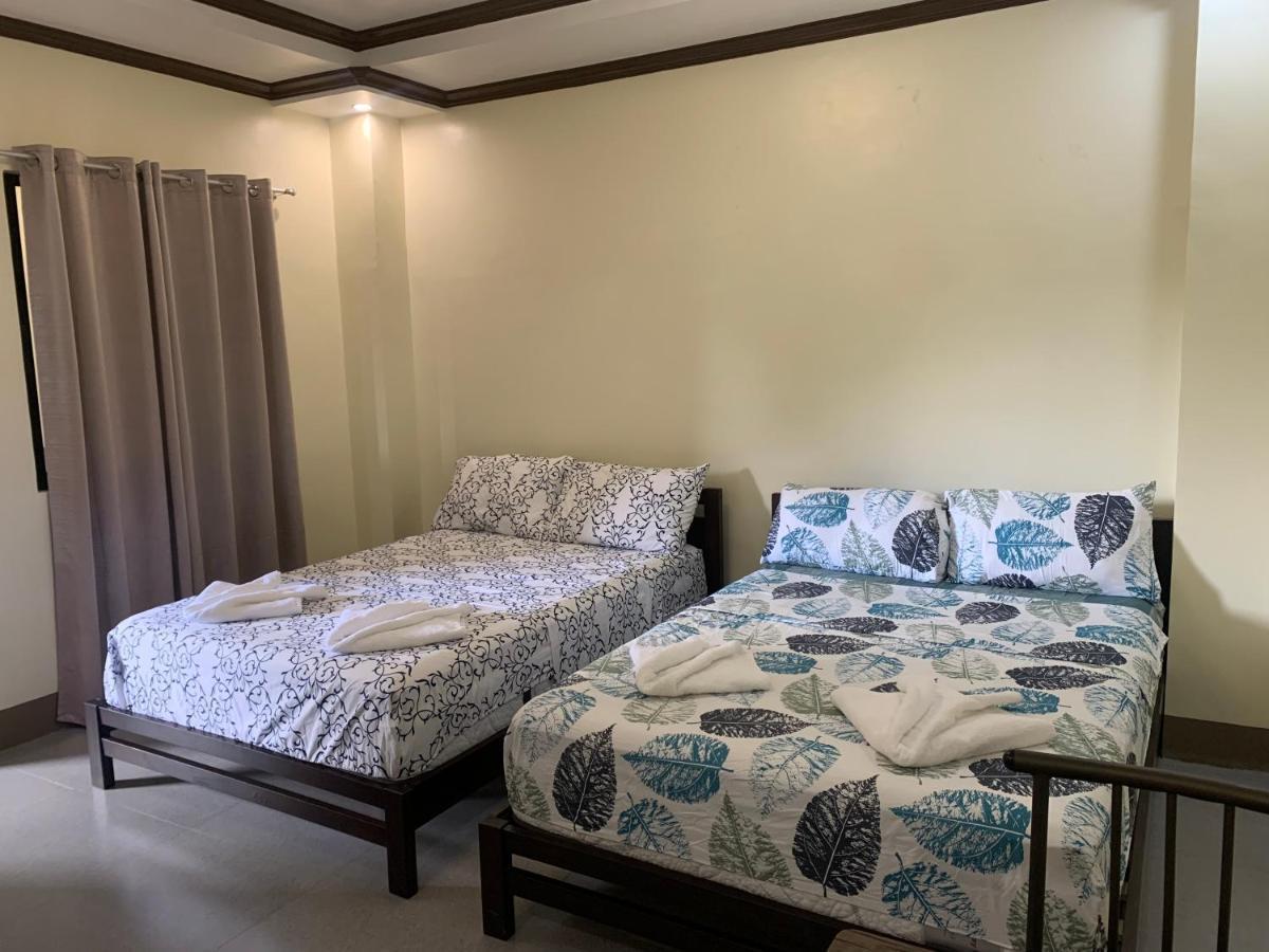 Zl Travelers Inn Batuan Bagian luar foto