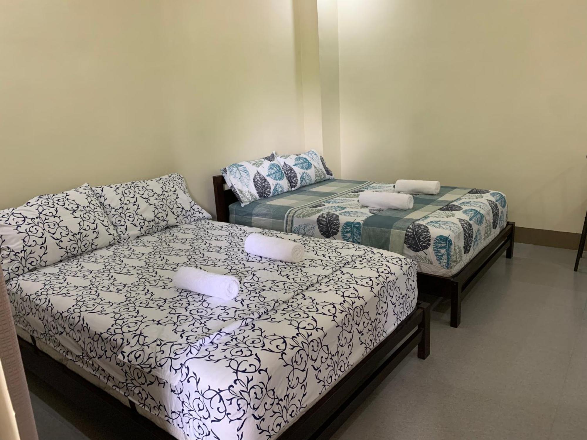 Zl Travelers Inn Batuan Bagian luar foto