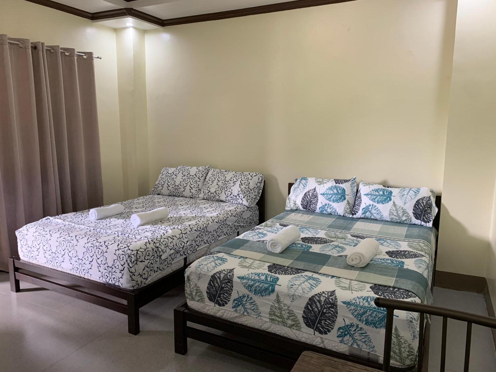 Zl Travelers Inn Batuan Bagian luar foto