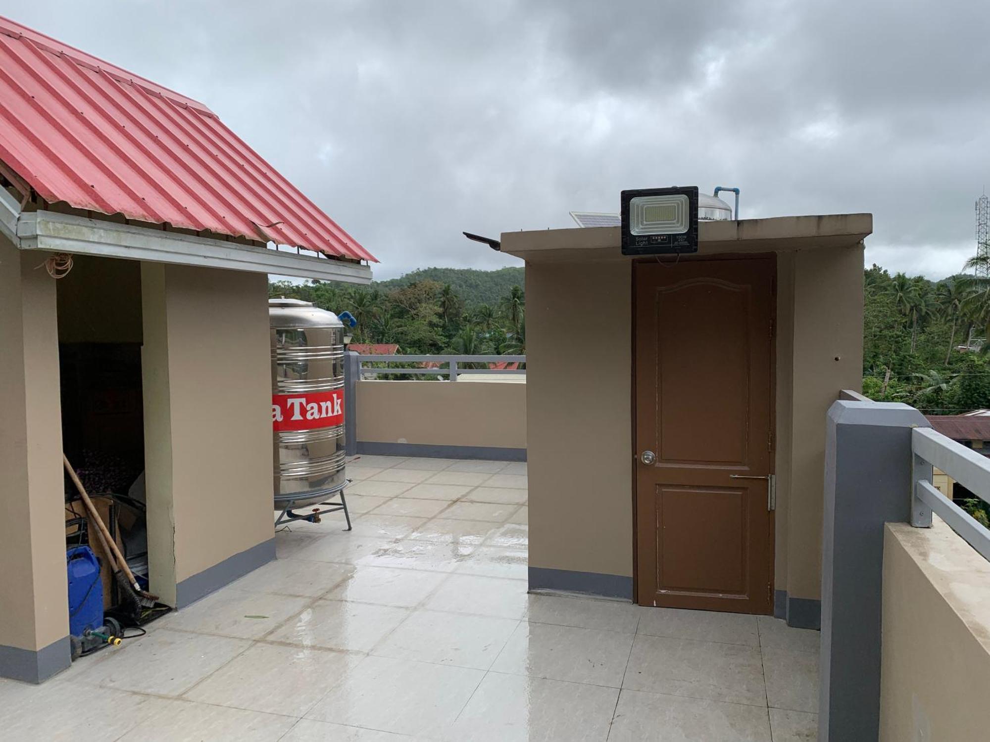 Zl Travelers Inn Batuan Bagian luar foto